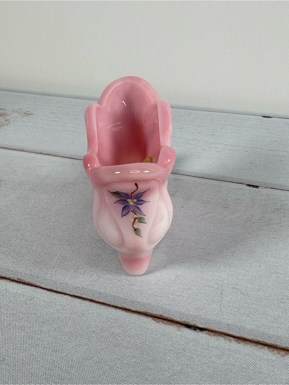 Vintage Fenton Rosalene Pink Hand Painted Glass Slipper Shoe Signed - Picture 5 of 12